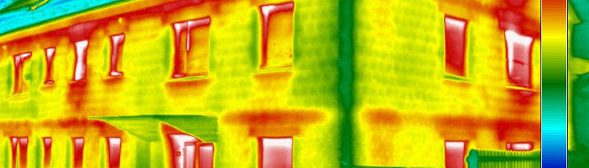 Infrarot-Thermografie Bild von einem Haus